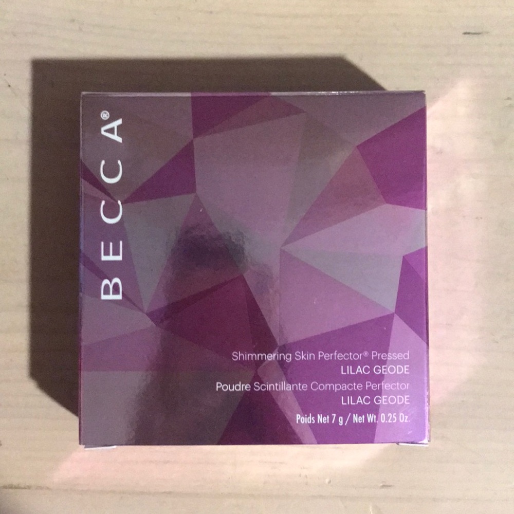 Becca Lilac Geode highlighter